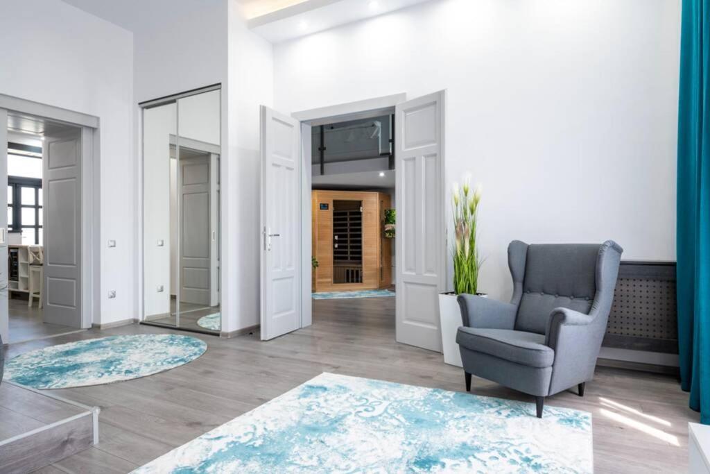 Luxus A Varos Felett Szombathely Exteriér fotografie